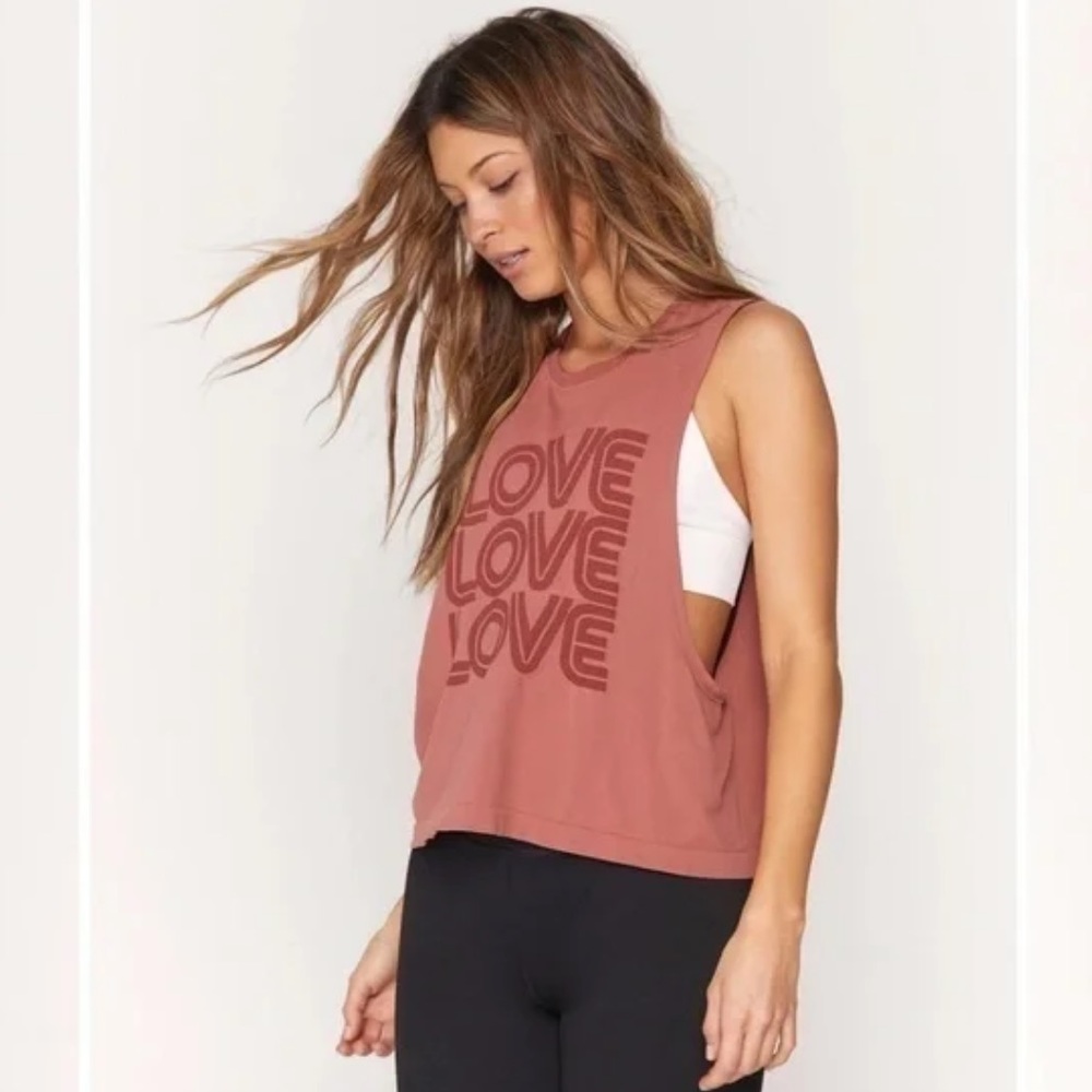 Spiritual Gangster ‘Love’ active flow muscle tank